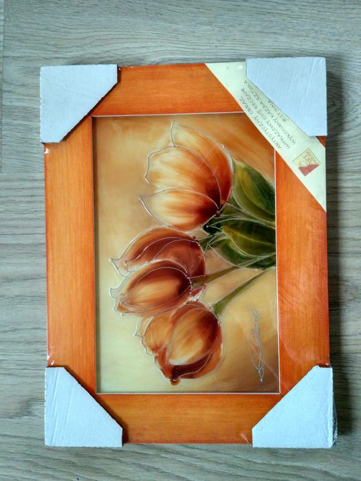 Obraz na szkle malowany w drewnianej ramie 29x39cm