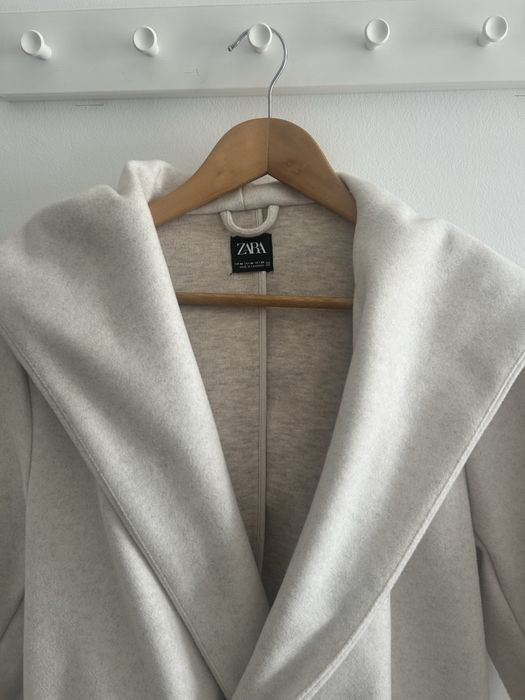 Sobretudo Zara (tipo robe)