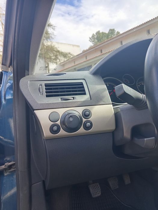 Opel Astra 1.3 impecável