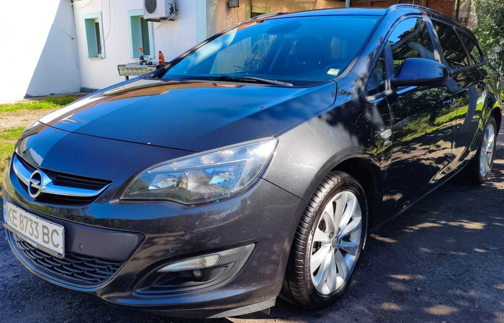 Opel Astra J Active 1.4 Turbo (120 к.с.)