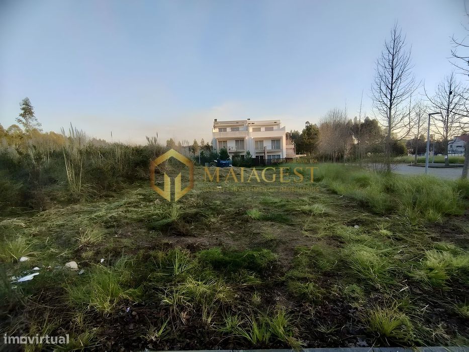 Lote de Terreno Urbano com Excelente Localização em Espinho