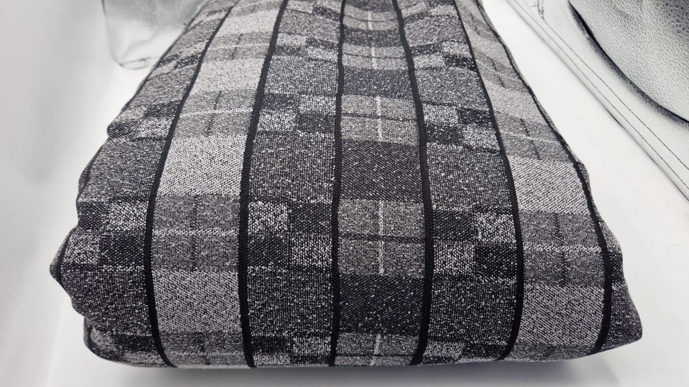 Tkanina kupon 5 m.x 152 cm.