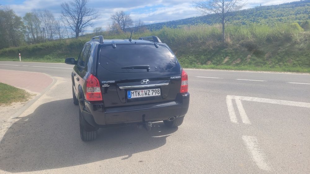 Hyundai tucson  z Niemiec  2.0 benzyna  super stan!!