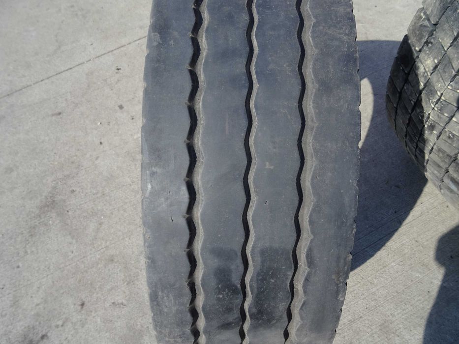 Opona 205/65R17.5 BRIDGESTONE R168 (380 netto)