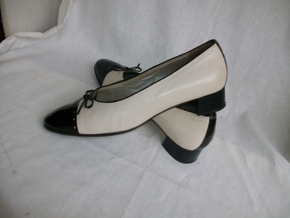 Alexandria vero cuoio włoskie skórzane czółenka chanelki baleriny 40