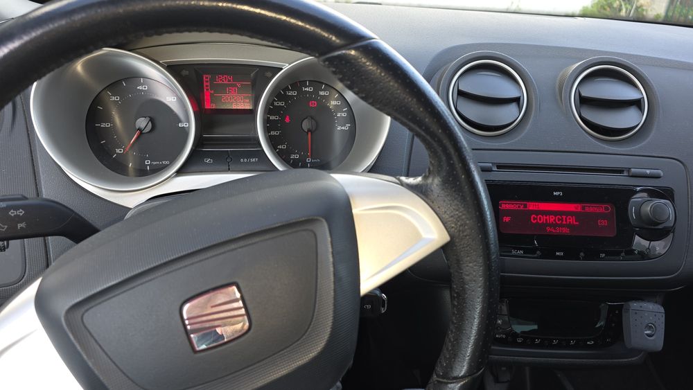 Seat Ibiza 1.6tdi 105cv