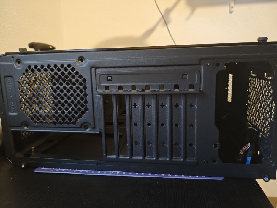 Gabinete Infinity ATOM nox