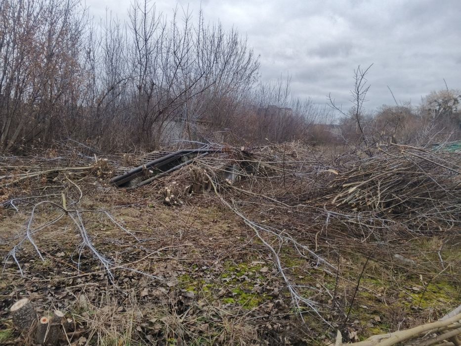 Продаж приміщення колишньої мийки з естакадою та відстійниками