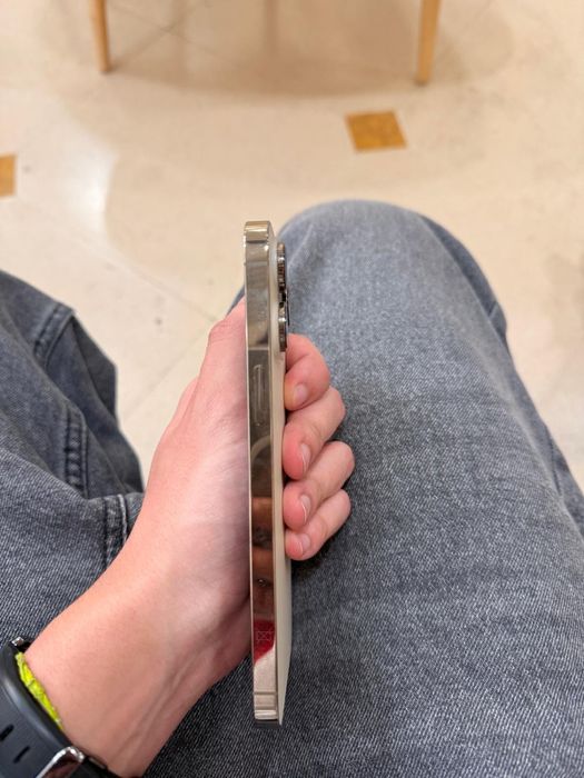 Iphone 14 pro max 128gb dourado