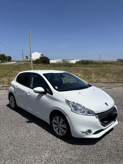 Peugeot 208 1.4 HDi 2014