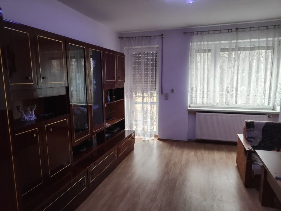 * Dom 4 min od centrum miasta 2.5km od płyty rynku Rybnik