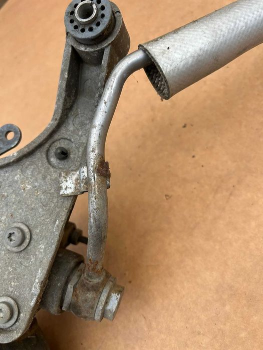 Przewód zawieszenia hydraulicznego przód Citroen C5 III X7 96827.70180