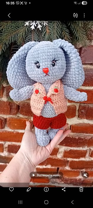 Плюшеві зайченятка ручної роботи