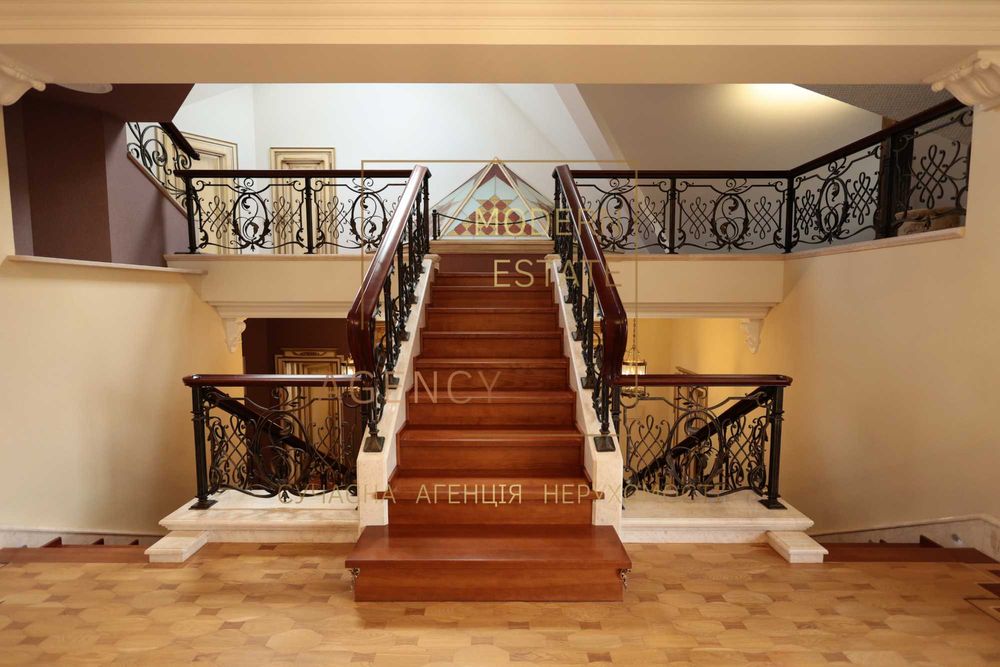 Конча-Заспа Будинок 950 м² 45 соток Є ОРЕНДА