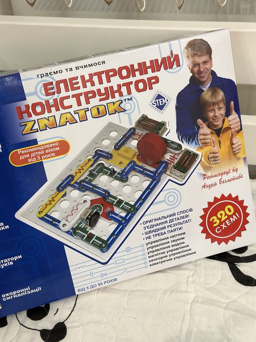Електронний конструктор Znatok