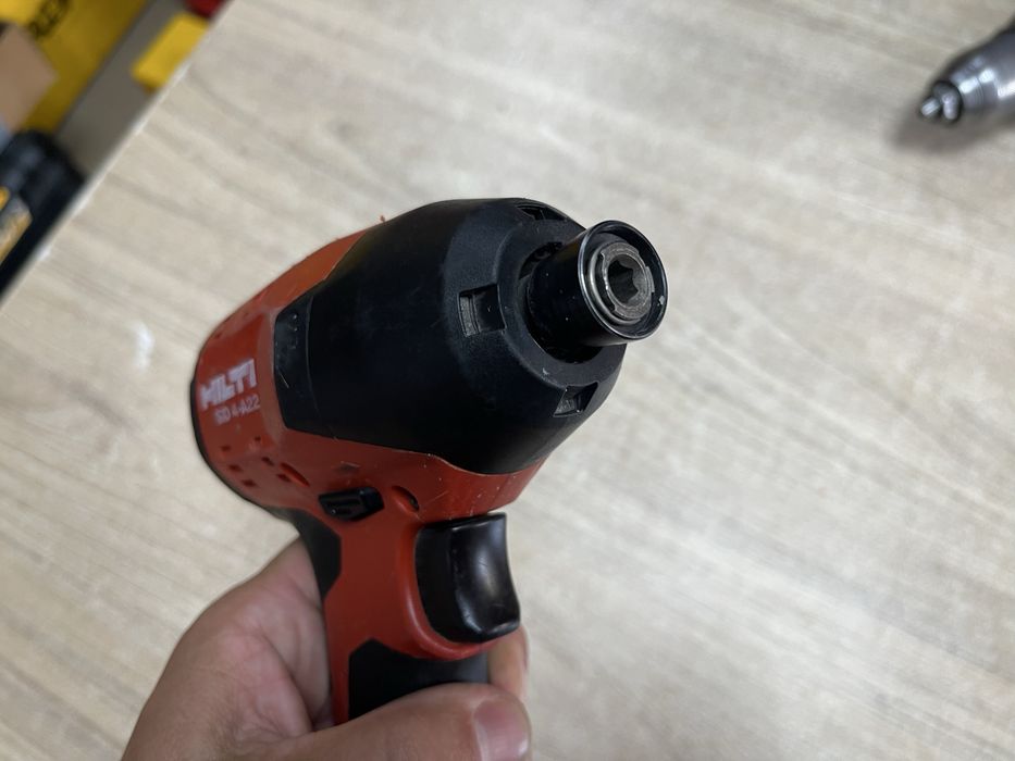 Hilti SID 4-A22 / безщітковий імпакт Хілті