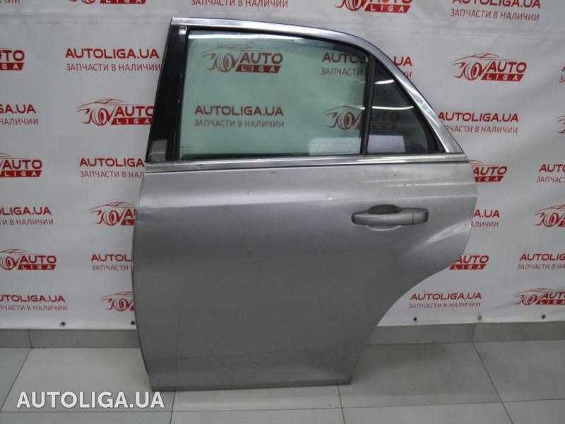Дверь задняя левая CHRYSLER 300C 68127963AD разборка шрот