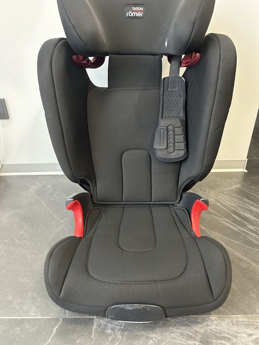 Автокрісло Britax Romer