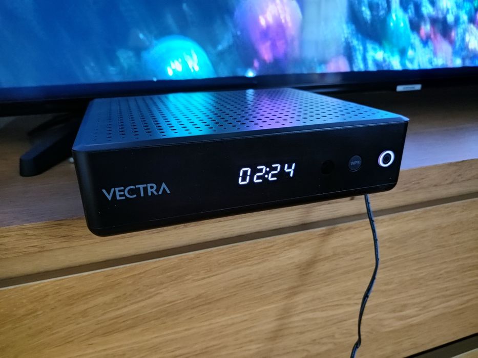 Dekoder tv okazja . Idealny +pilot BT