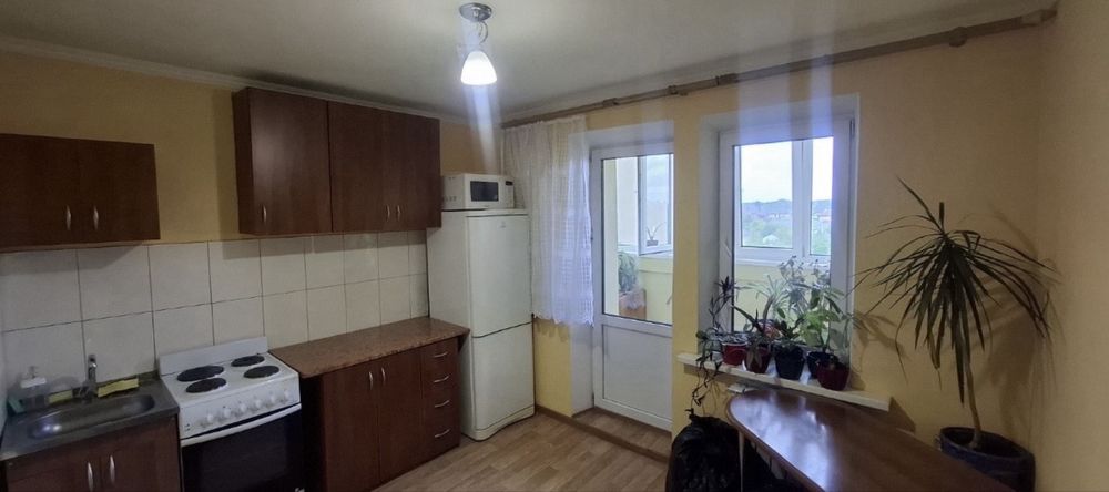 Здам нєквартиру на довготривалий термін 1 кімнатна