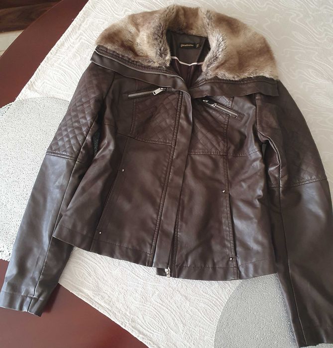 Damska kurtka pilotka Stradivarius rozm. M brązowa ekoskóra