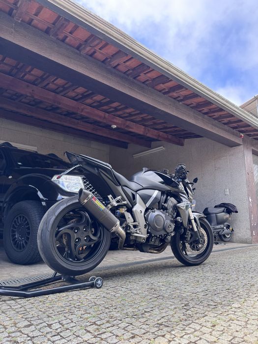 Honda CB 1000 R Full extras