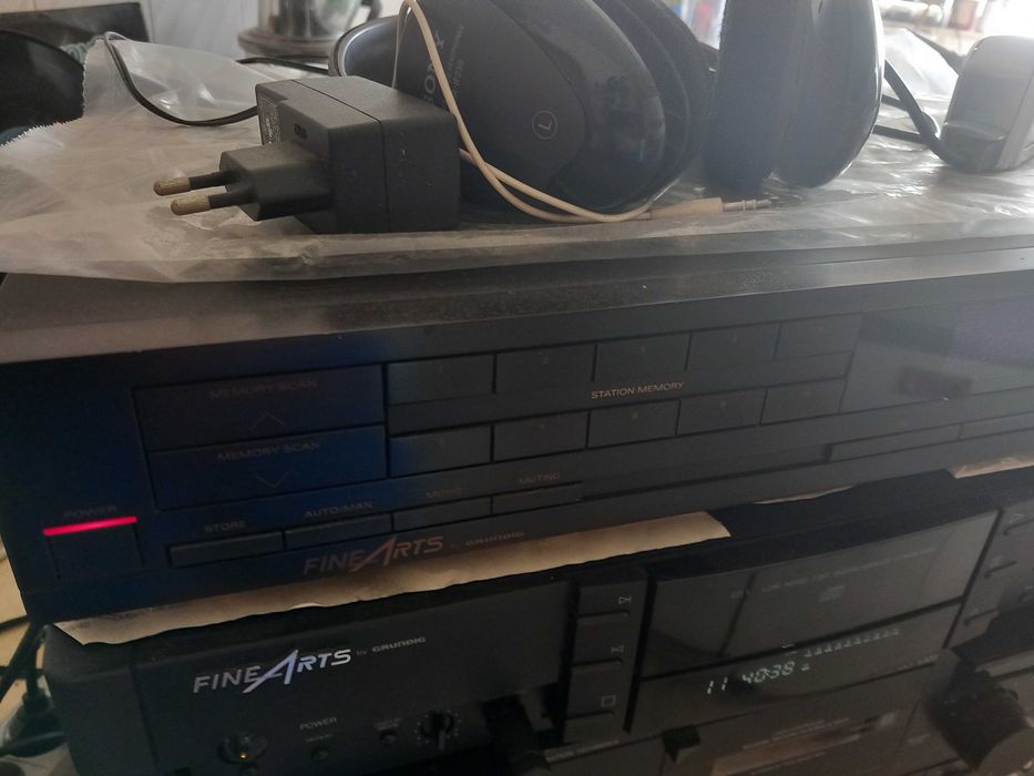 Leitor de Cd´s e Tuner Am/Fm FineArts