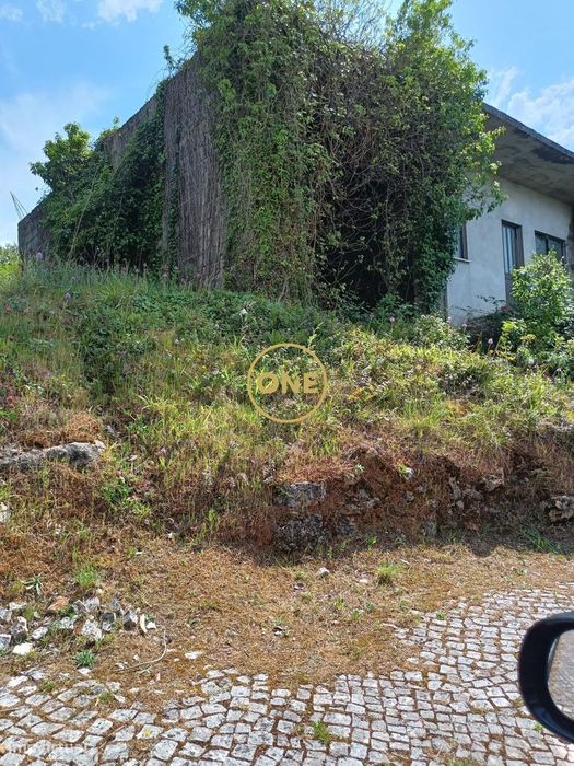 Oportunidade Única! Terreno Amplo para Construção em Coimbra — Assafarge E Antanhol, Coimbra