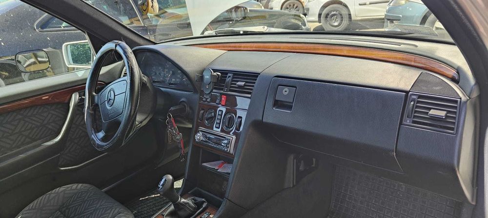 Mercedes c250 1995 2.5 diesel