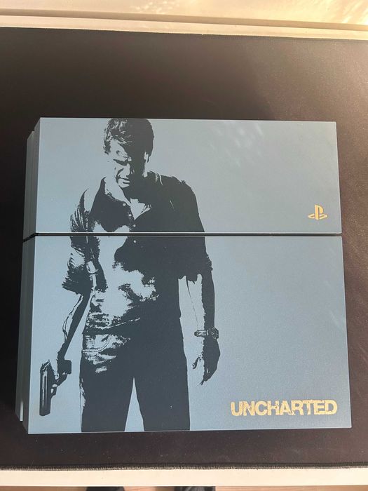 Playstation 4 Uncharted Limited Edition Komplet