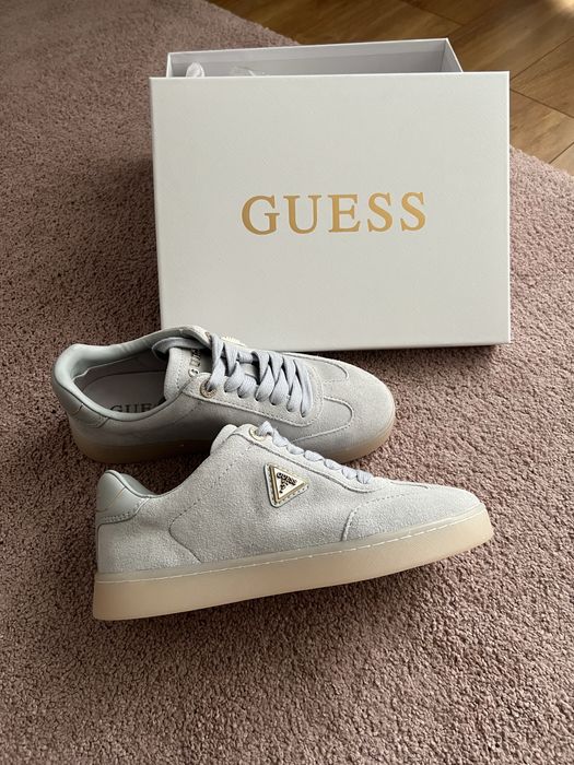 Sapatilhas Guess novas