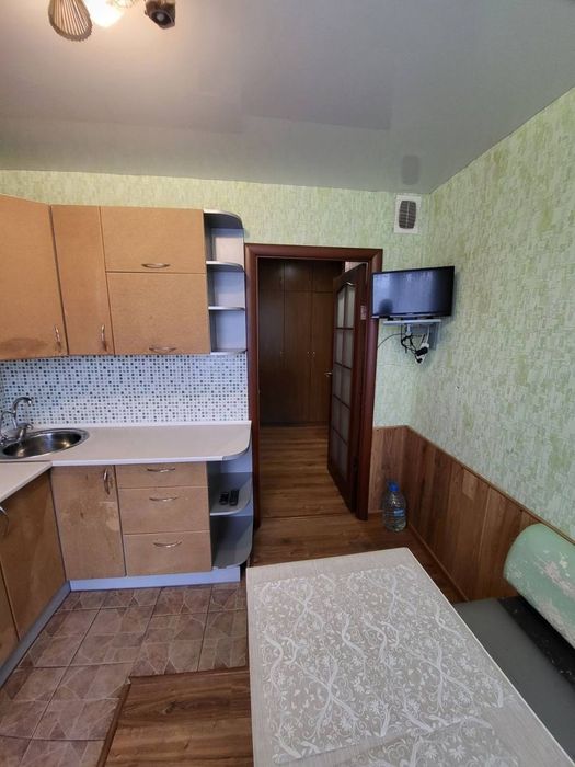 Сдам  2 квартиру, левый берег.