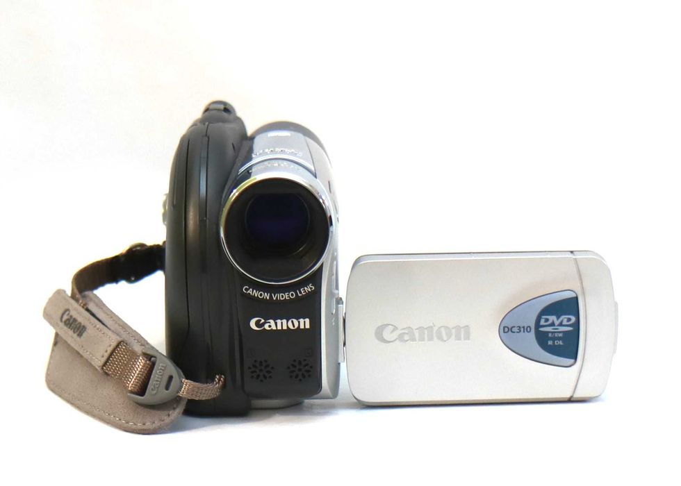 Máquina de filmar Canon DC 310 a funcionar na perfeição