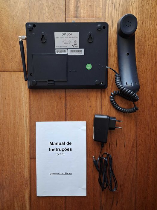 Telefone Digital de Secretária GSM DP304