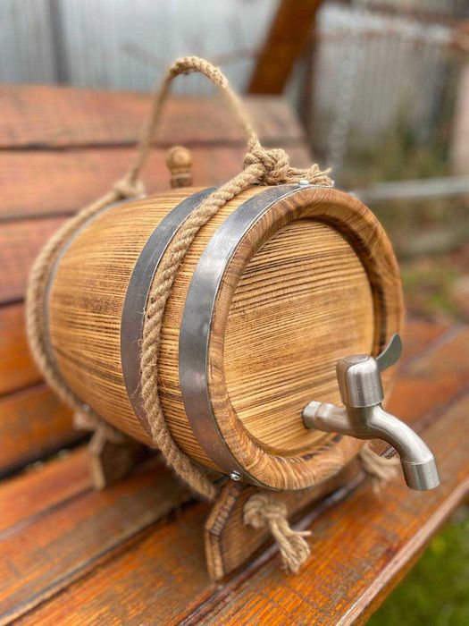 Ясенові та дубові бочки для алк. напоїв | Власне виробництво