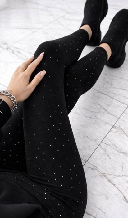 Лосіни в камінці