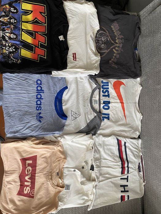 Футболки різних брендів, рок груп