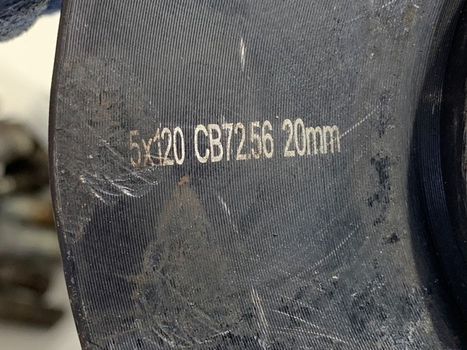 DYSTANSE 5X112 20MM ŚRUBY BMW E60