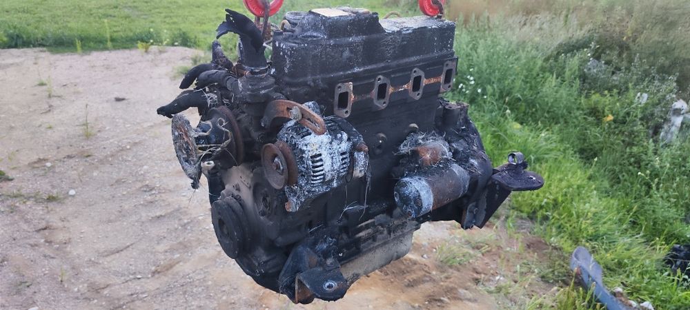 Części do koparki wacker neuson 50z3 2 yanmar 4tnv88