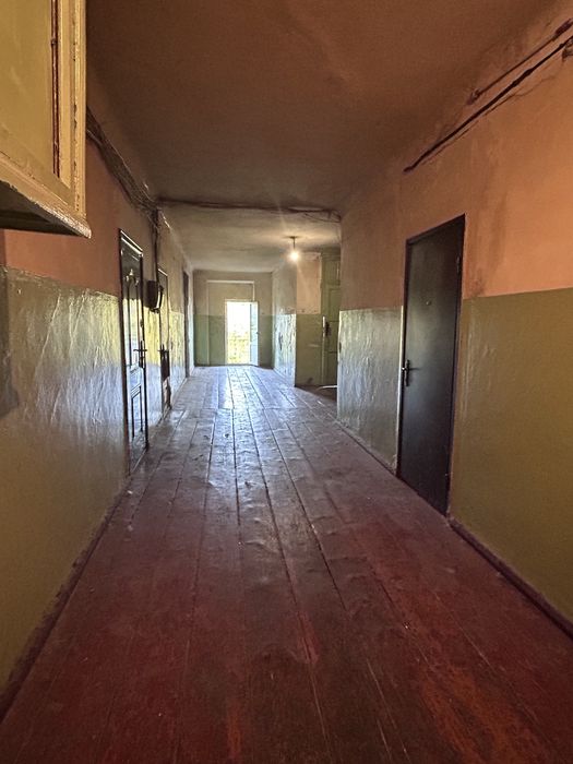 Продам по сертифікату або готівкою32 м.кв 2 кімнати метро Холодна Гора