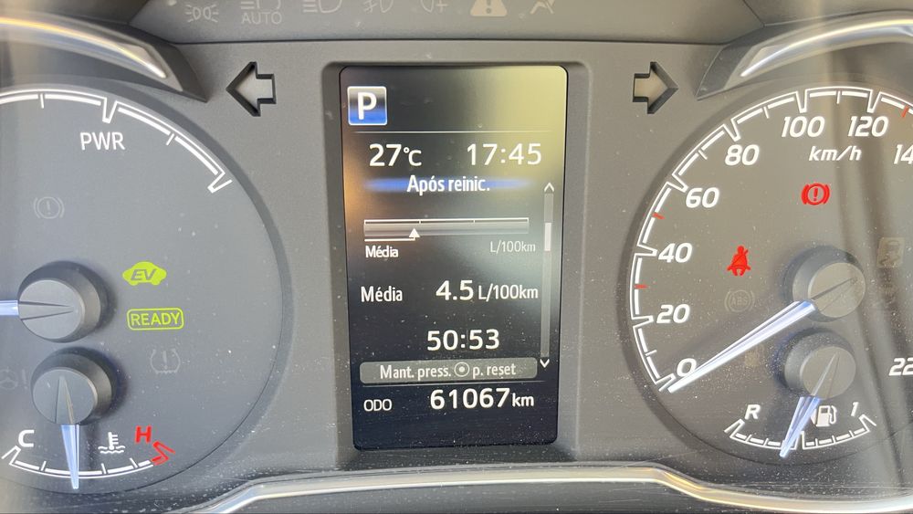 Toyota Yaris 1.5 Hybrid Comfort + Pack Style | 61.000km | Garantia Toyota até 2028