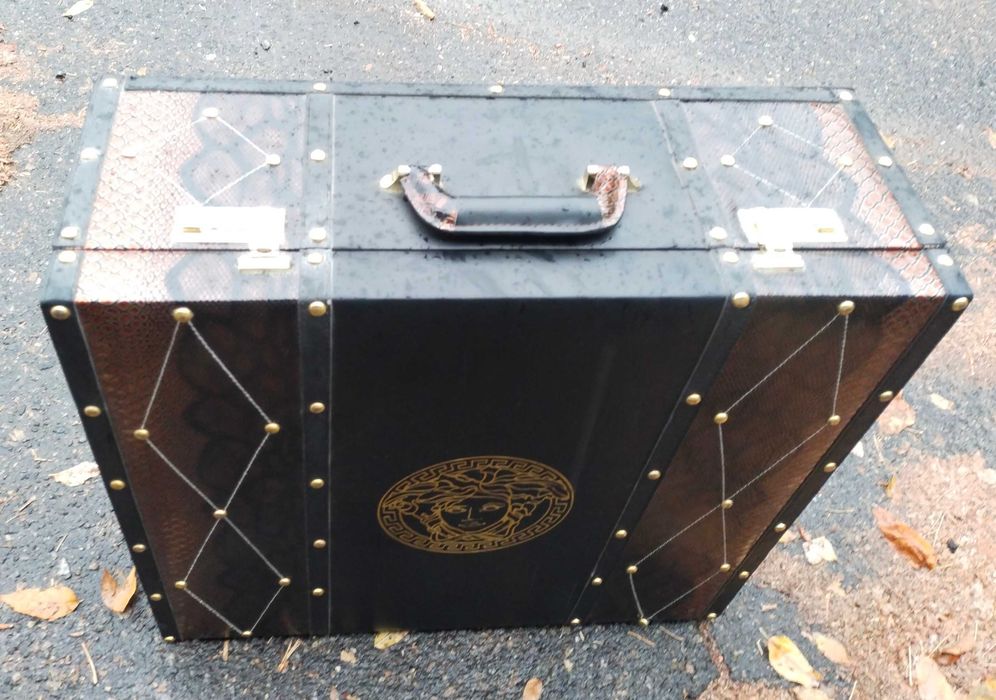 Вінтажна валіза/ чемадан від Версачи