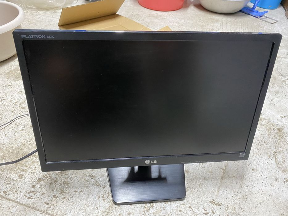 Монітор LG Flatron 21.5’