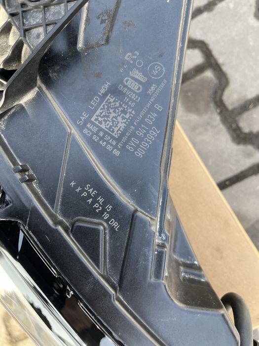 Lampa Reflektor Audi A3 S3 RS3 8Y Full led USA 8Y0.941.034B