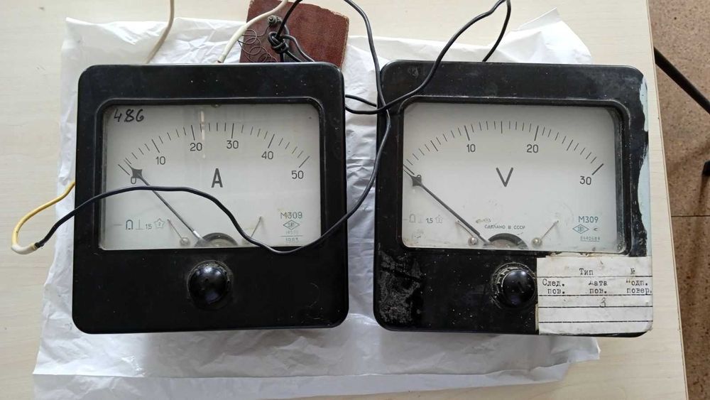 Амперметр и Вольтметр стрелочный СССР б/у в рабочем состоянии