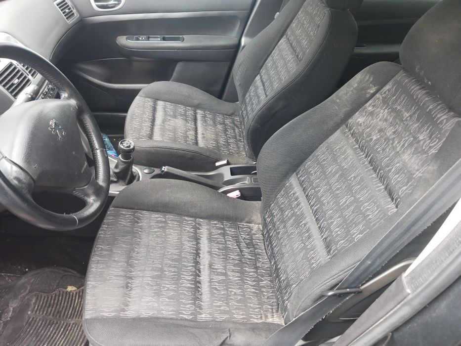 Peugeot 307 hdi  2004