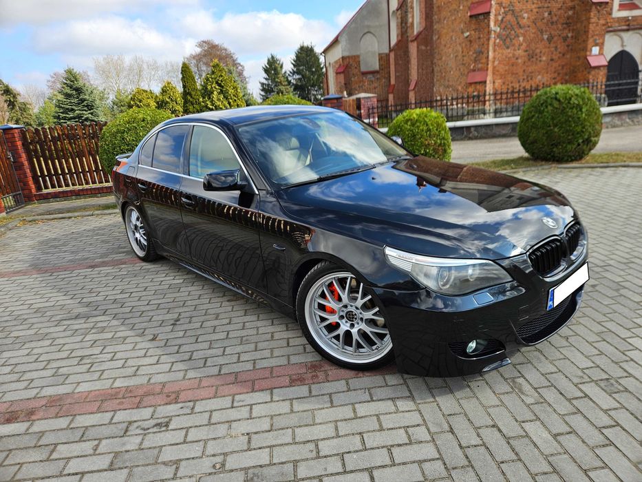 Bmw E60 - 2004r. - 4.4 V8 333Km Benzyna - Alu 19 - Masaże - Head Up