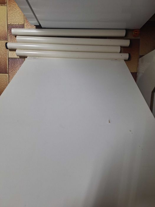 Mesas ikea usadas