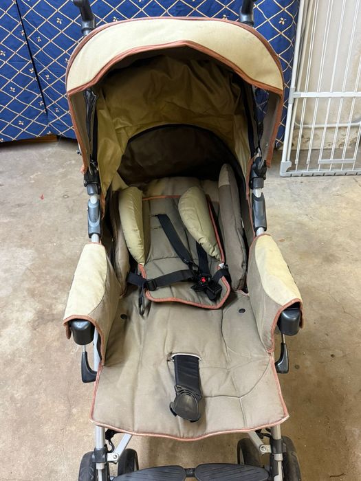 Carrinho de passeio chico