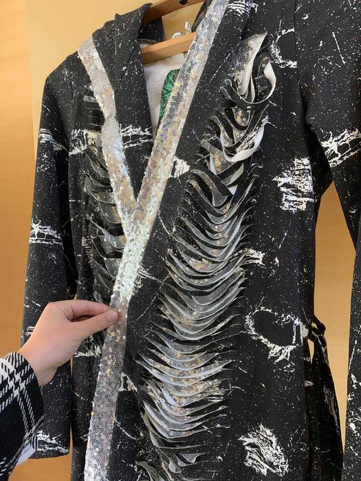 Кардиган з блискітками новий